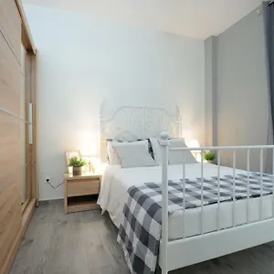 https://f-b-collection-close-to-aristotelous-sq.hotelschalkidiki.net
